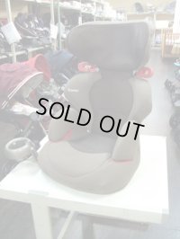 ☆ コンビ　ムーヴフィット （茶）　ジュニアシート  JS-165