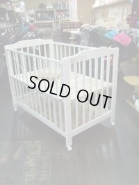 ☆ カトージ （白） （美品） ベビーベッド  BB-417