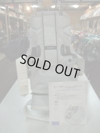 ☆ベビービョルン ベビーキャリア　ONE＋（薄グレーメッシュ）（美品）抱っこひも☆ D-572