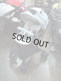  ☆　コンビ 　スゴカルa ４キャス　Light　エッグショックHT (美品) ベビーカー　Ｂ-1420