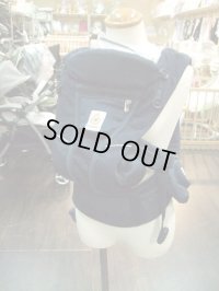 ☆　エルゴベビー・ベビーキャリア（メッシュ紺）（美品）OMNI Breeze　☆ D-717