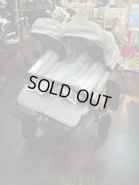 ☆　エアバギー ココ ダブル （ベージュ色）（超美品）ベビーカー　　Ｂ-1586