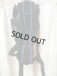 ☆ ベービョルン ベビーキャリア　オリジナル（メッシュ黒・青ライン）抱っこひも　☆ D-733