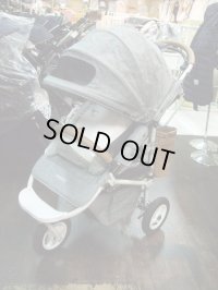 ☆   エアーバギー　ココ（白・グレー）（美品）ブレーキ付きベビーカー　Ｂ-1787