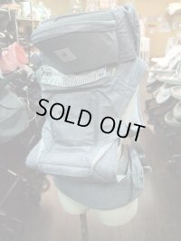 ☆ ポグネ(ナンバーファイブ ネオ) (美品) 抱っこひも　D-882