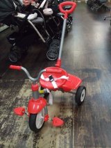 ☆ 西松屋三輪車（赤）（美品）おもちゃ Ｏ-4656