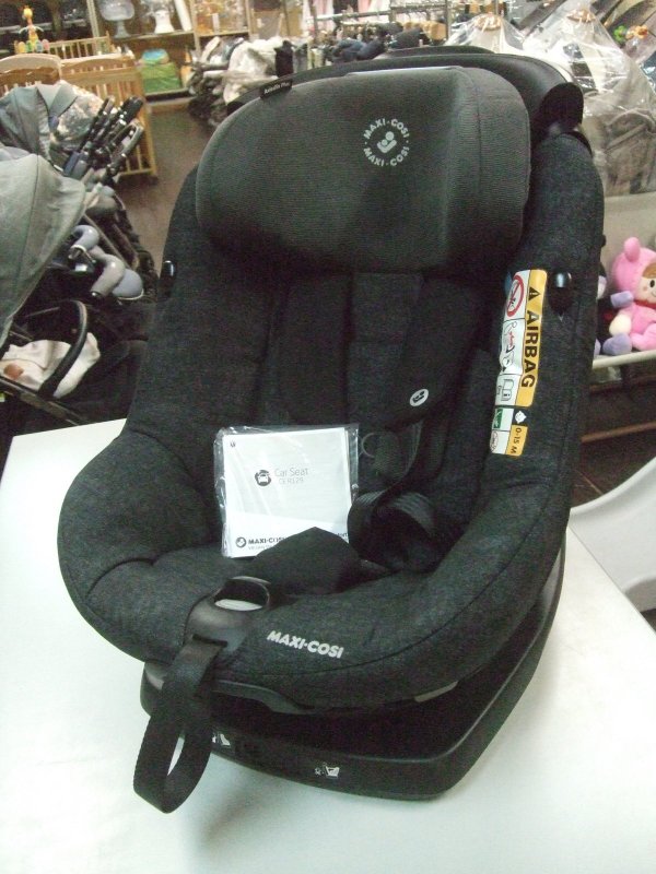 画像1: ☆マキシコシ　Axiss Fixチャイルドシート☆ C-2375