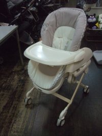 ☆コンビ　ベビーステーション（A）手動スイング☆ S-541