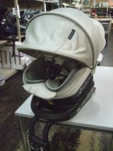 ☆エールベベ・クルット 5i グランス isofix（グラングレージュ）チャイルドシート☆ C-2403