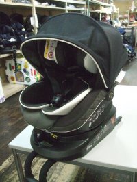 ☆エールベベ・クルット 6i グランス isofix（茶）チャイルドシート☆ C-2423