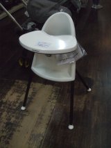 ☆ベビ―ビョルン（白）ベビーハイチェアCH-1421