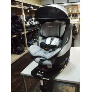 画像: ☆ アップリカ クルリラ　ISOFIX＋シートベルト対応　チャイルドシート ☆ C-2240