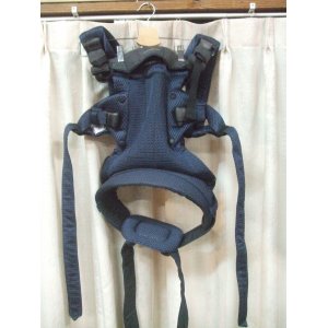 画像: ☆ベビービョルン紺メッシュ　抱っこひも　D-1055