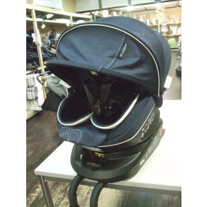 画像: ☆エールベベ・クルット 5i グランス isofix（紺）チャイルドシート☆ C-2381