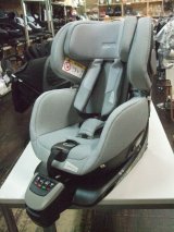 画像: ☆レカロSalia（グレー）チャイルドシート☆ C-2417