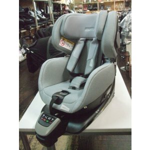 画像: ☆レカロSalia（グレー）チャイルドシート☆ C-2417