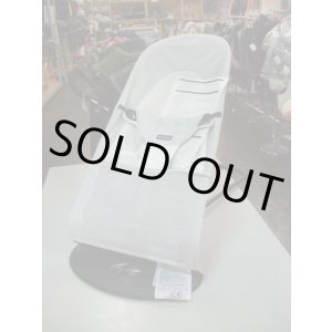 画像: ☆ベビービョルン(メッシュ薄グレー・白・黒)バウンサー  BO-618