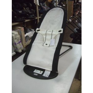 画像: ☆ベビービョルン(メッシュ白・黒)バウンサー BO-621