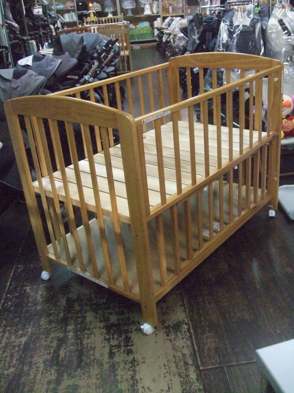 画像1: ☆ カトージ （ナチュラル）ベビーベッド　BB-1299